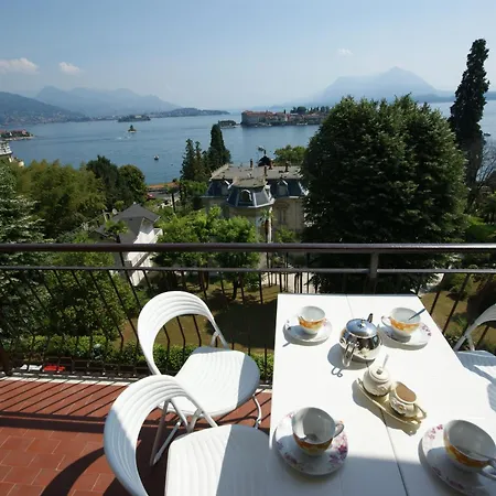 Appartement Del Rampolino Glicine Stresa