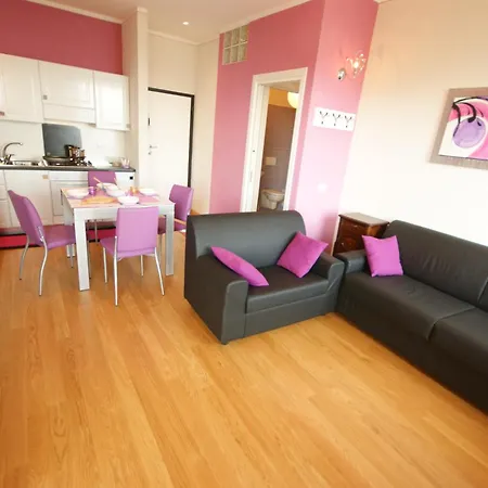 Appartement Del Rampolino Glicine Stresa