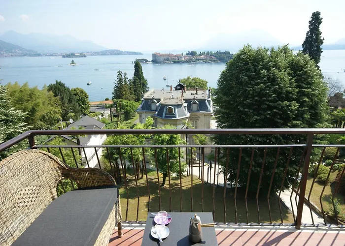 Del Rampolino Glicine 아파트 *